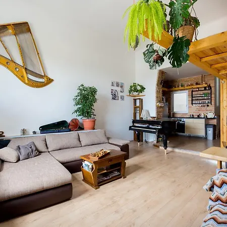 Piano Premier Place Apartment *